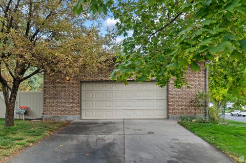 Tiny photo for 4198 W SAGE RD N, Cedar Hills, UT 84062 (MLS # 2113104)