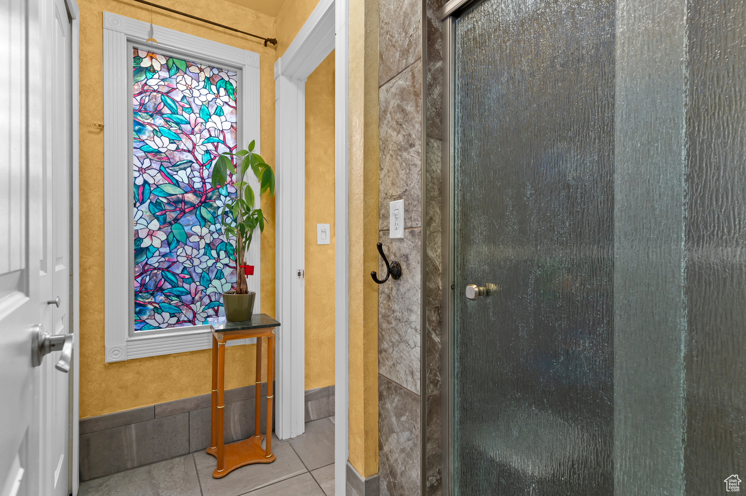 CEDAR HILLS - Residential