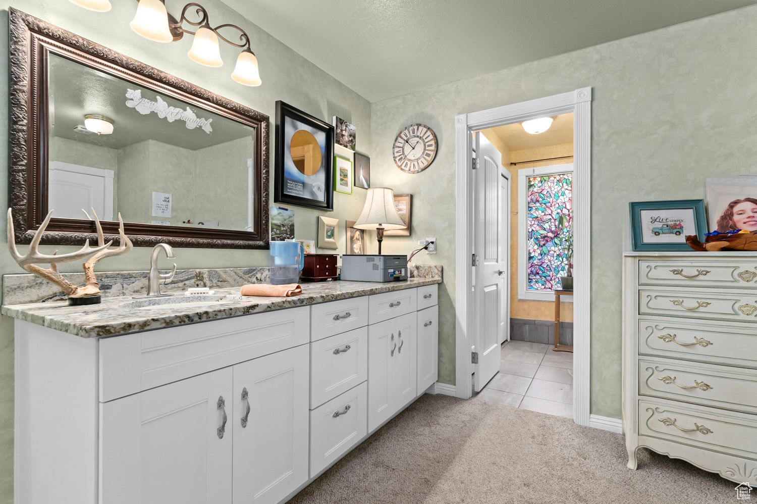 CEDAR HILLS - Residential