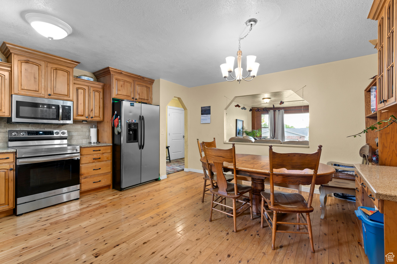 CEDAR HILLS - Residential