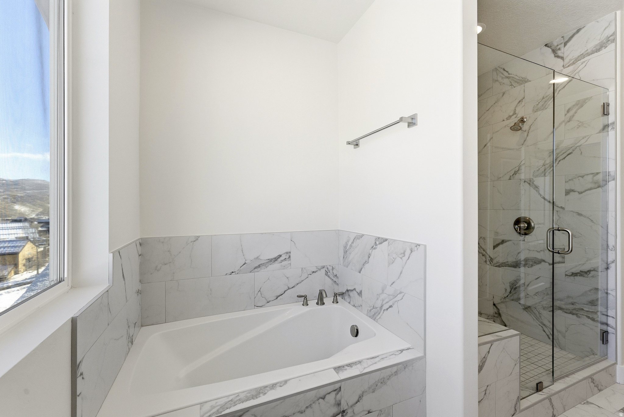 QUARRY SPRINGS - Residential Lease