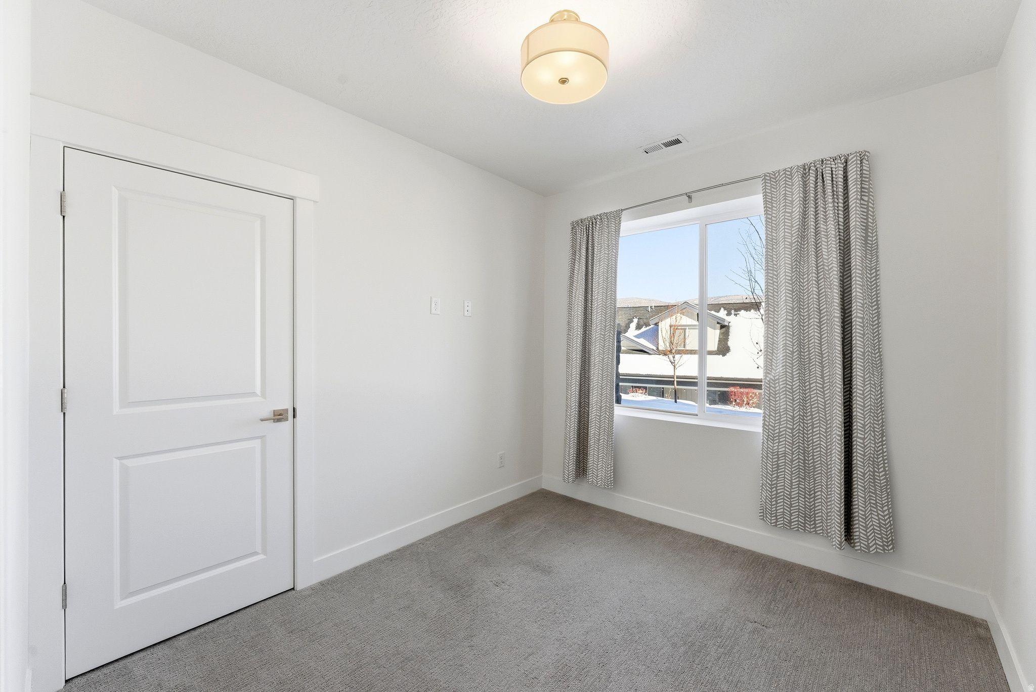 QUARRY SPRINGS - Residential Lease