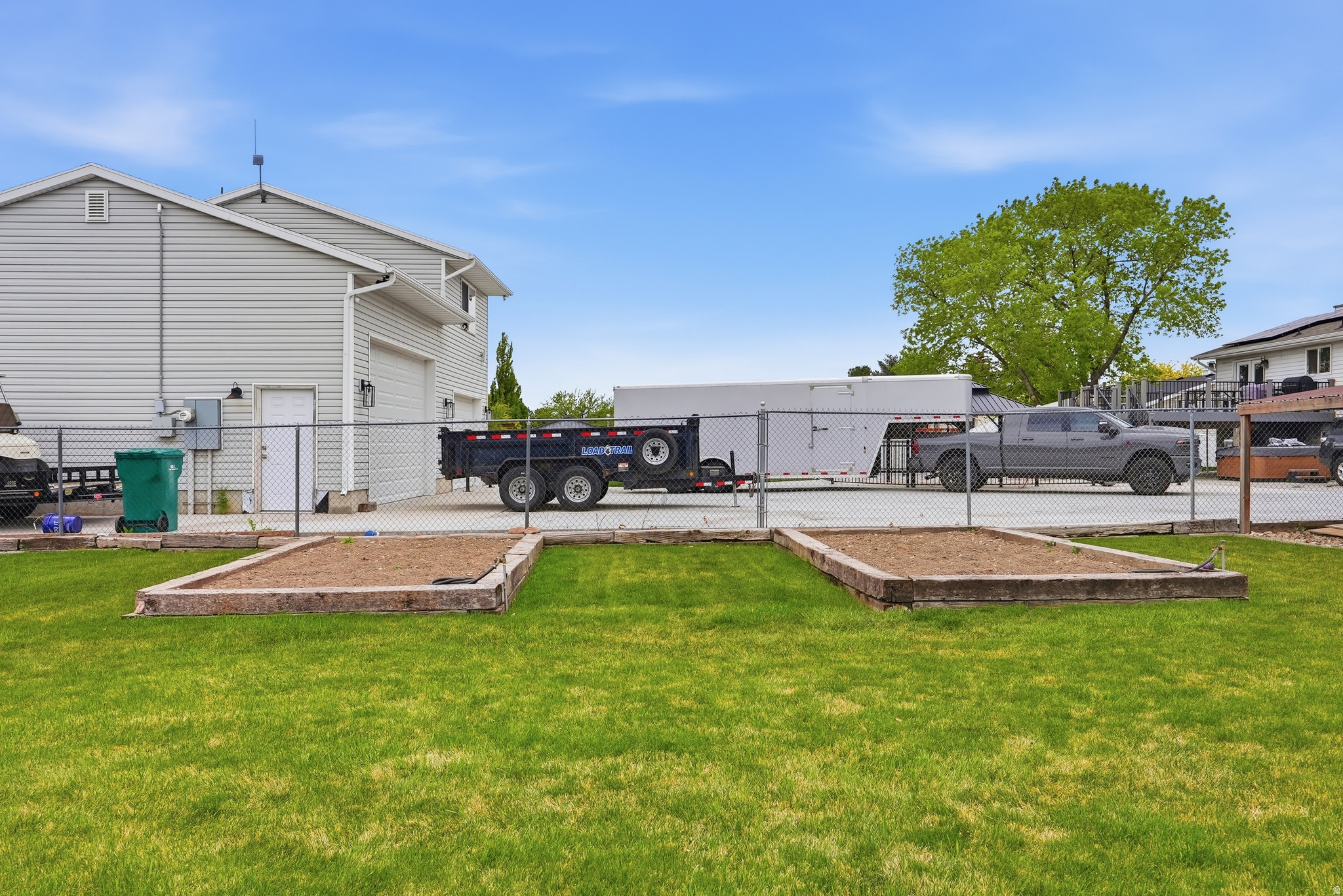 TRI-CITY PARK - Residential