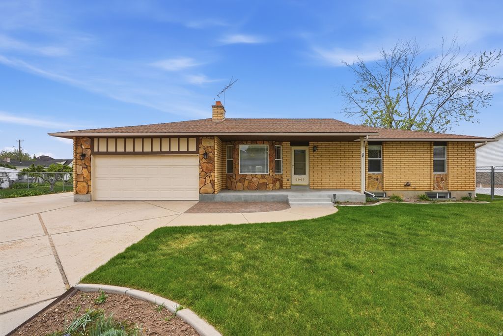 Photo of 6043 W 9740 N, Highland, UT 84003 (MLS # 2151508)