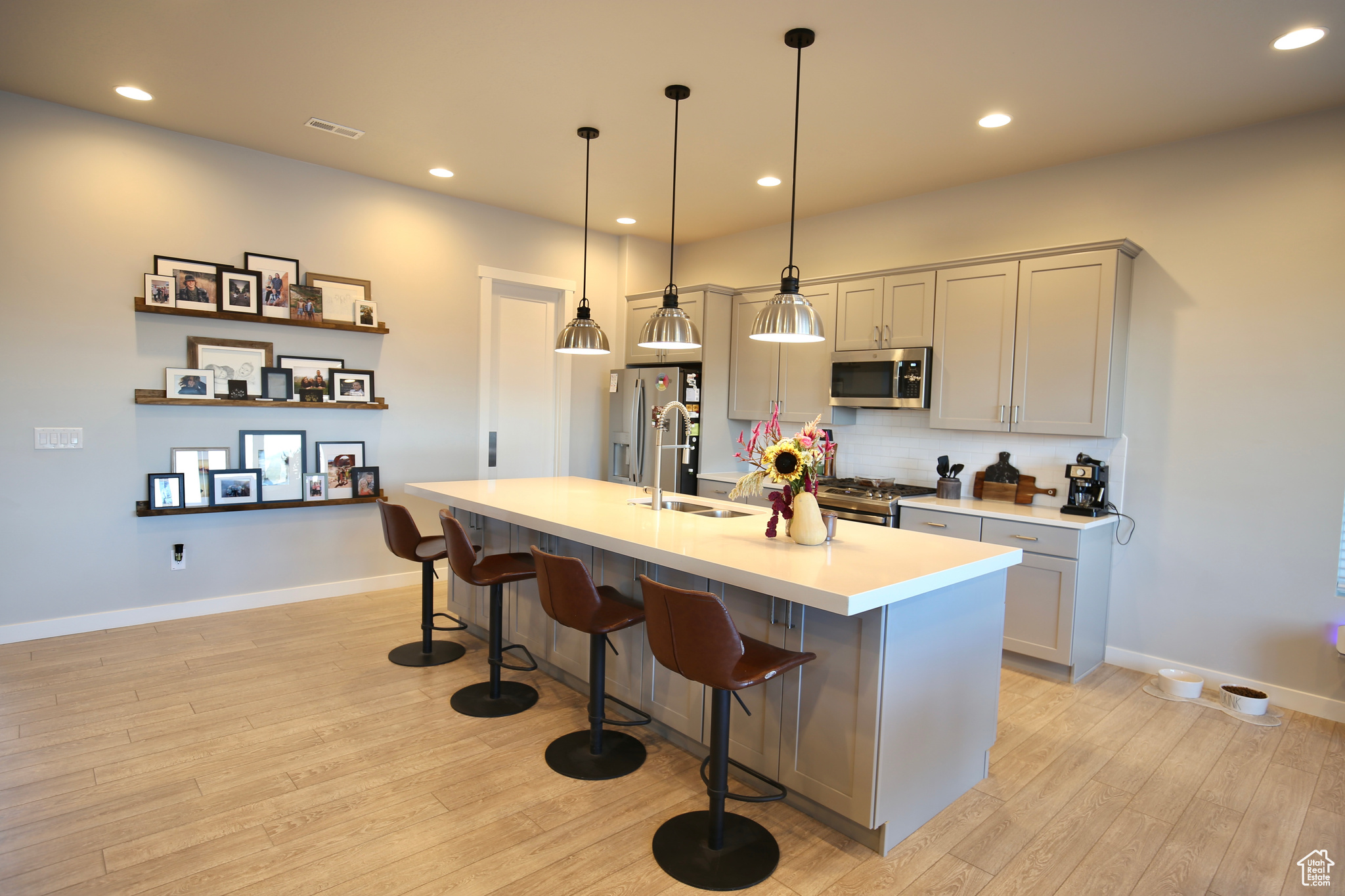 HOLBROOK - Residential