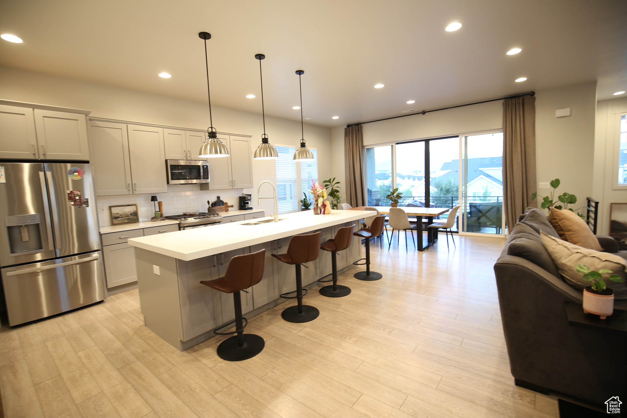 HOLBROOK - Residential