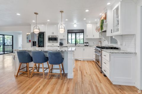 Tiny photo for 695 E 1700 N, Mapleton, UT 84664 (MLS # 2118604)