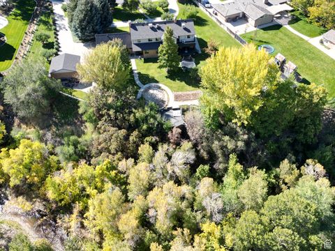 Tiny photo for 695 E 1700 N, Mapleton, UT 84664 (MLS # 2118604)