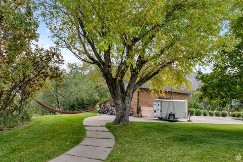 Tiny photo for 695 E 1700 N, Mapleton, UT 84664 (MLS # 2118604)