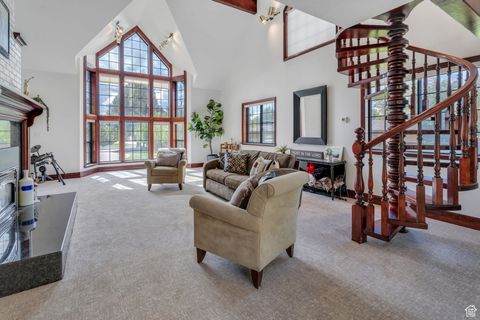 Tiny photo for 695 E 1700 N, Mapleton, UT 84664 (MLS # 2118604)