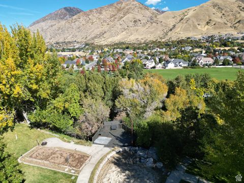 Tiny photo for 695 E 1700 N, Mapleton, UT 84664 (MLS # 2118604)