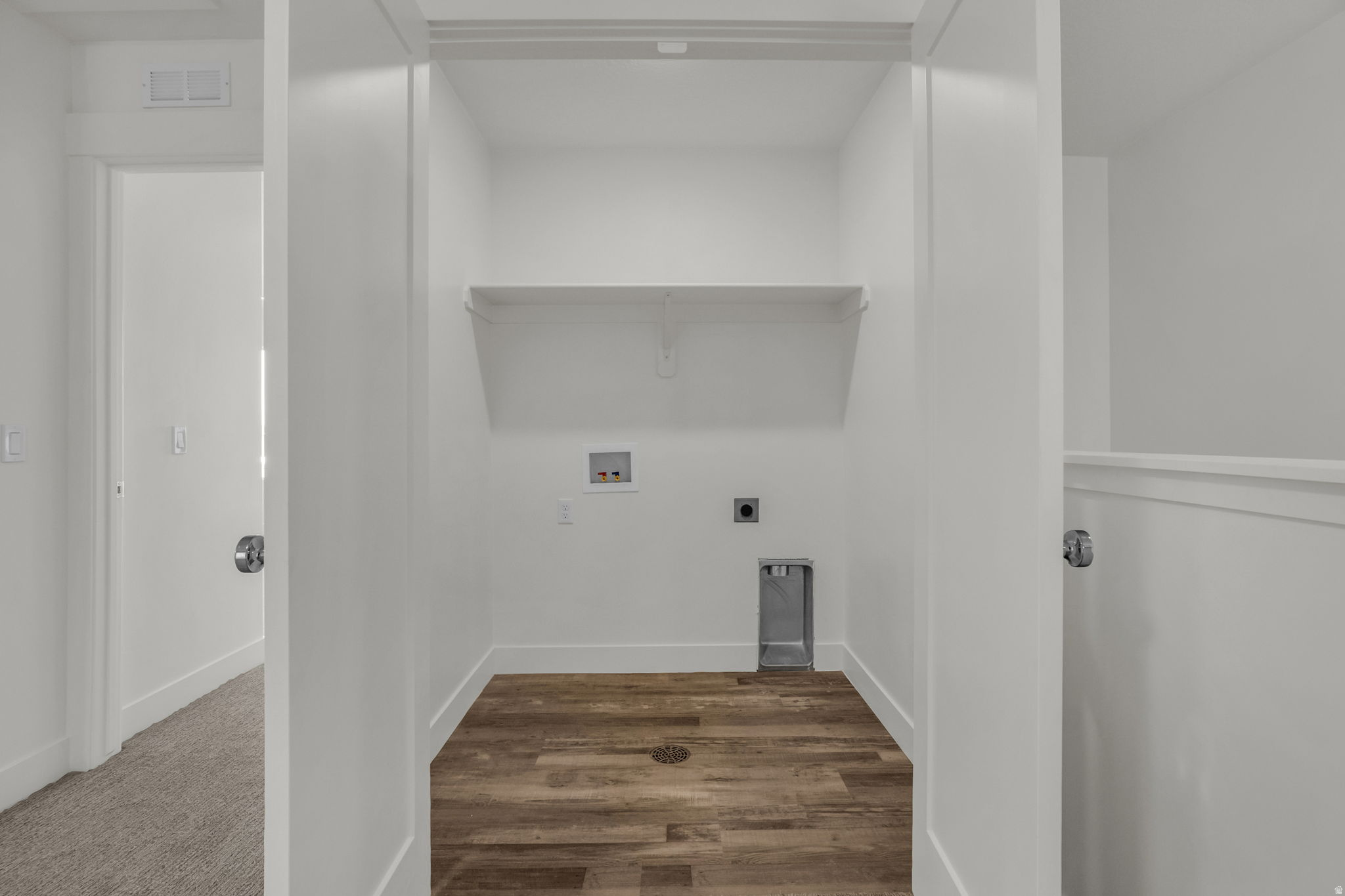 RC'S PARKWEST - Residential