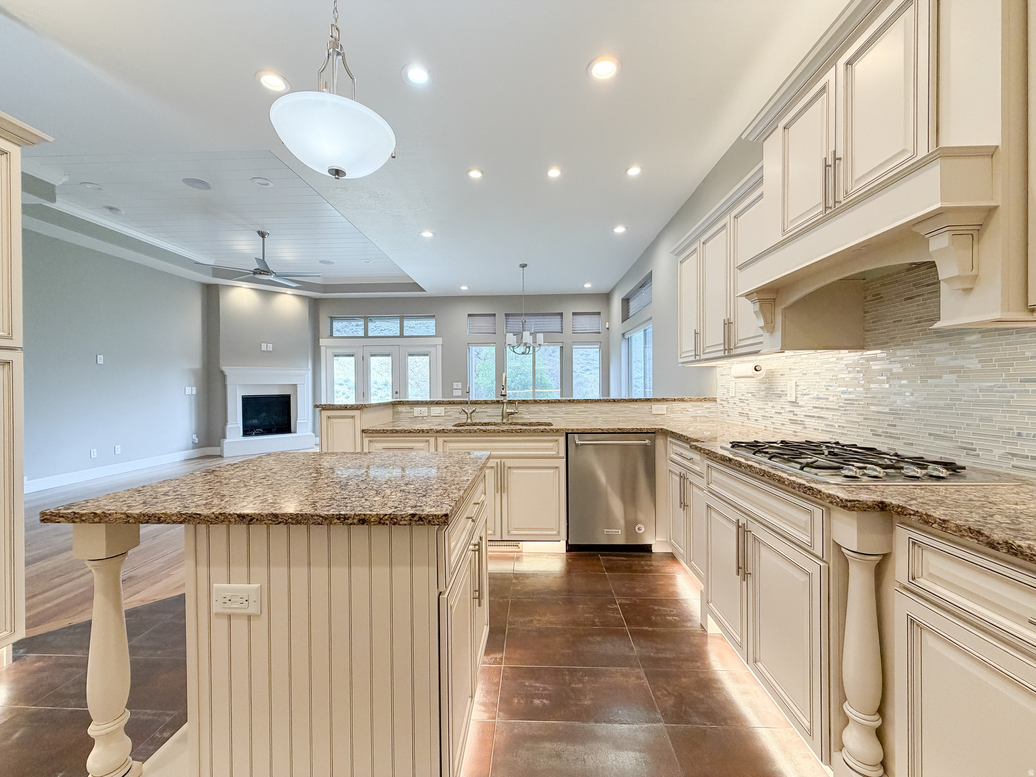 SUNSET RIDGE AT SOUTH MOUNTAIN - Residential Income
