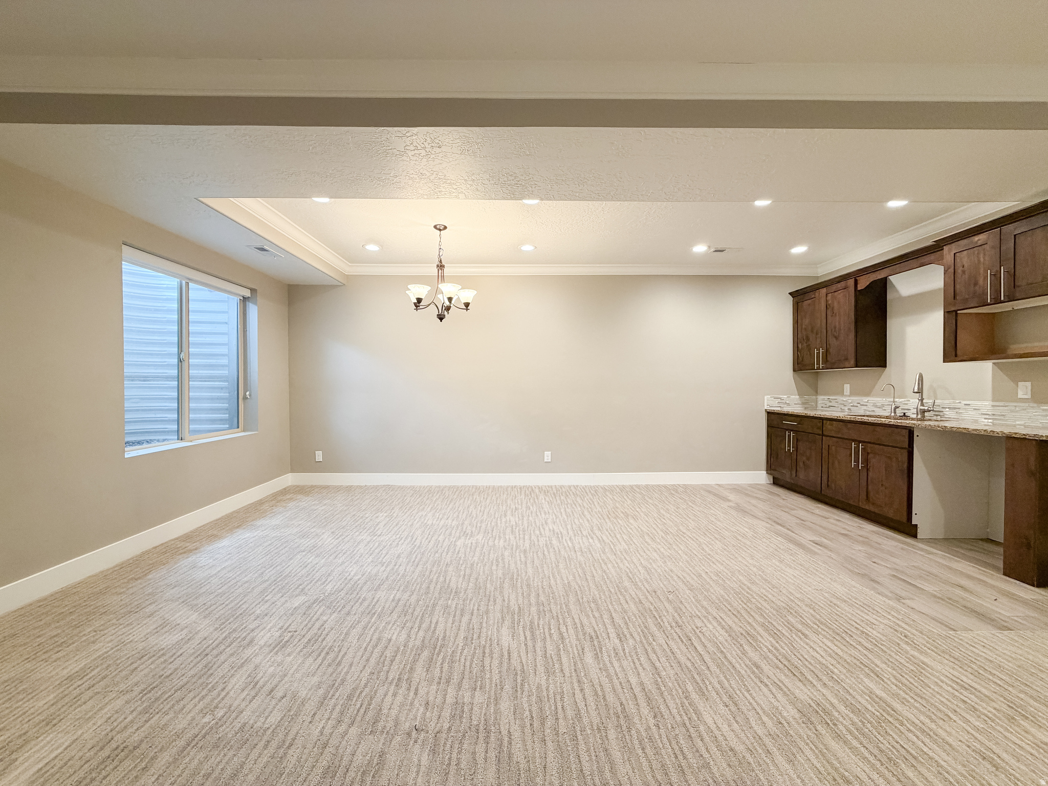 SUNSET RIDGE AT SOUTH MOUNTAIN - Residential Income