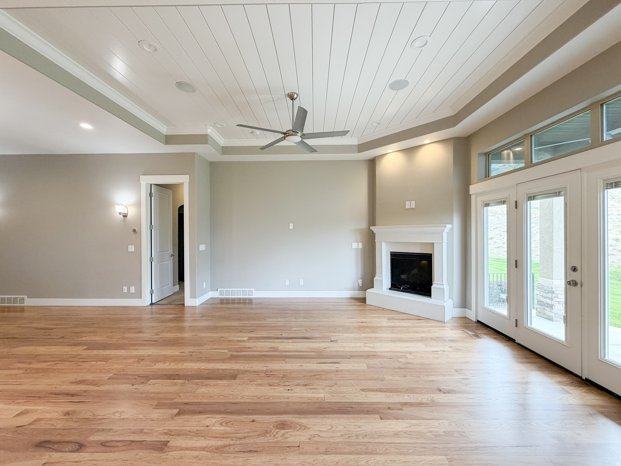 SUNSET RIDGE AT SOUTH MOUNTAIN - Residential Income
