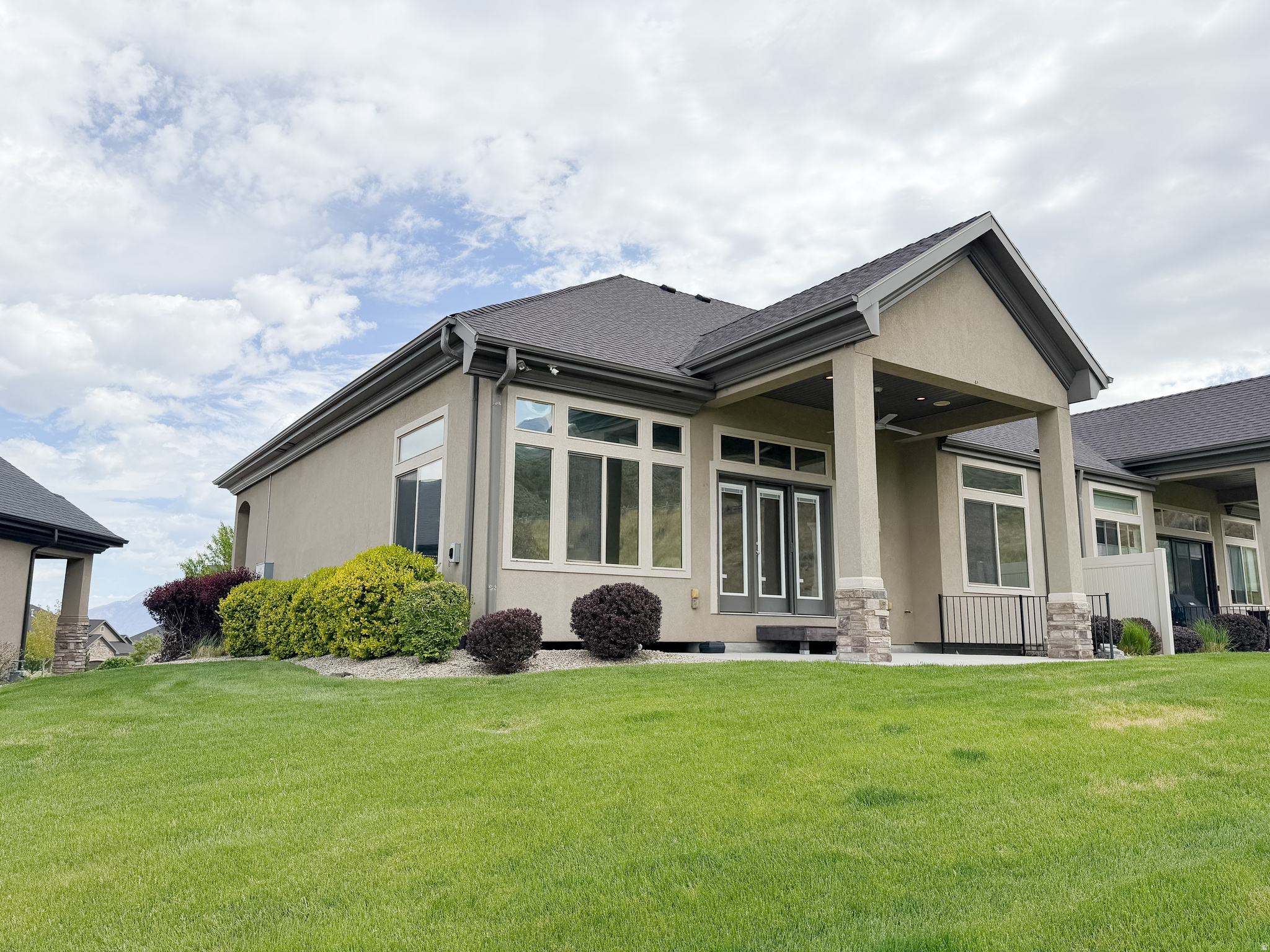 SUNSET RIDGE AT SOUTH MOUNTAIN - Residential Income