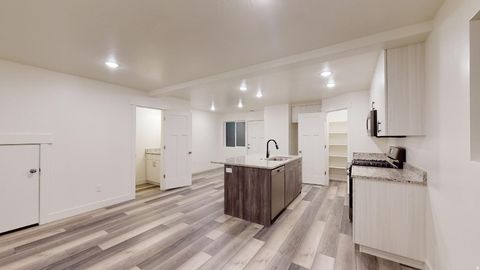Tiny photo for 920 S 25 E #22E, Cedar City, UT 84720 (MLS # 2151577)