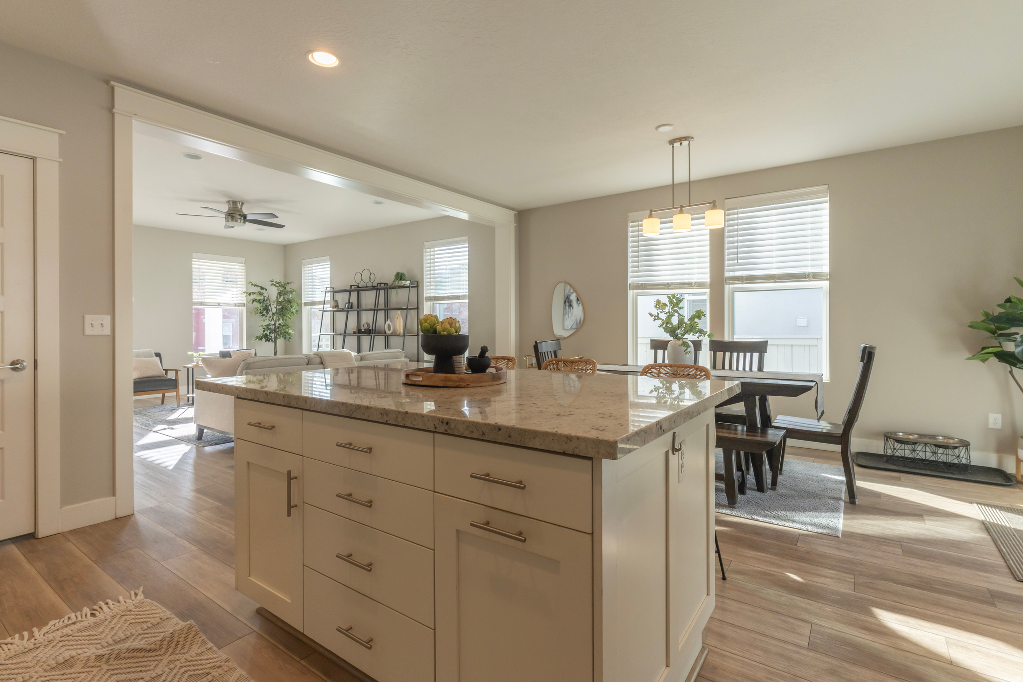 KENNECOTT DAYBREAK - Residential