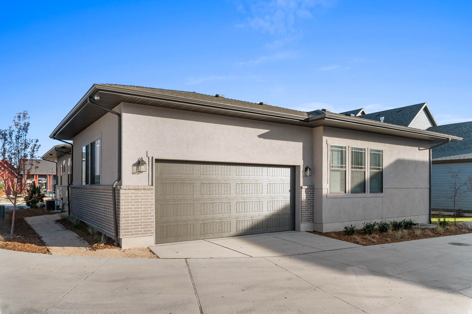 TERRAINE 124 - Residential