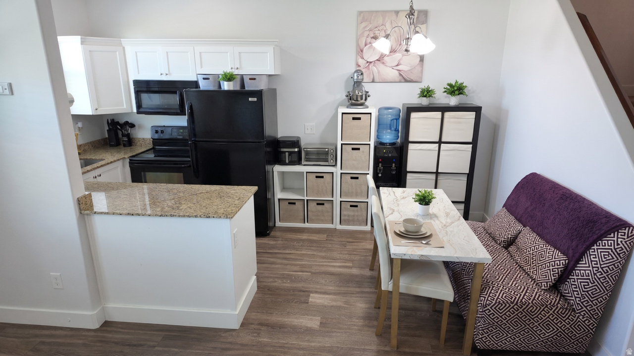 EAGLE POINT - Residential