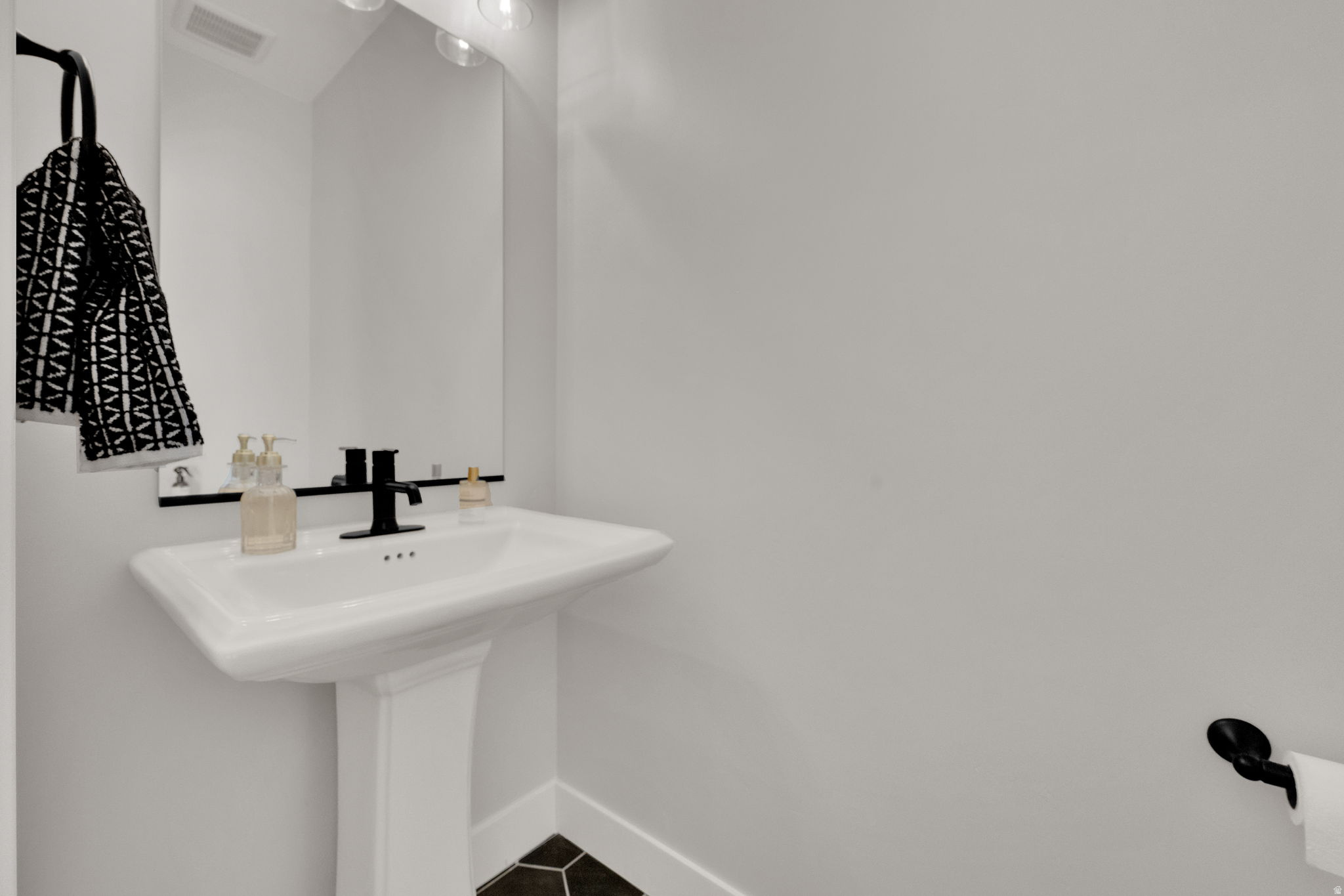 DAYBREAK - Residential