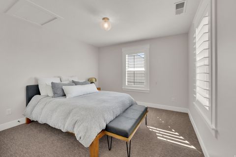 Tiny photo for 6889 W LAKE AVE, South Jordan, UT 84009 (MLS # 2129730)