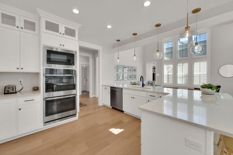 Tiny photo for 6889 W LAKE AVE, South Jordan, UT 84009 (MLS # 2129730)