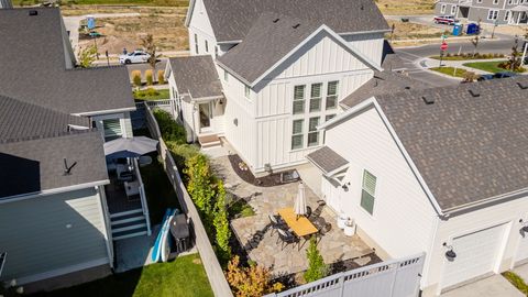Tiny photo for 6889 W LAKE AVE, South Jordan, UT 84009 (MLS # 2129730)