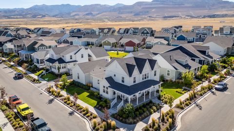 Tiny photo for 6889 W LAKE AVE, South Jordan, UT 84009 (MLS # 2129730)