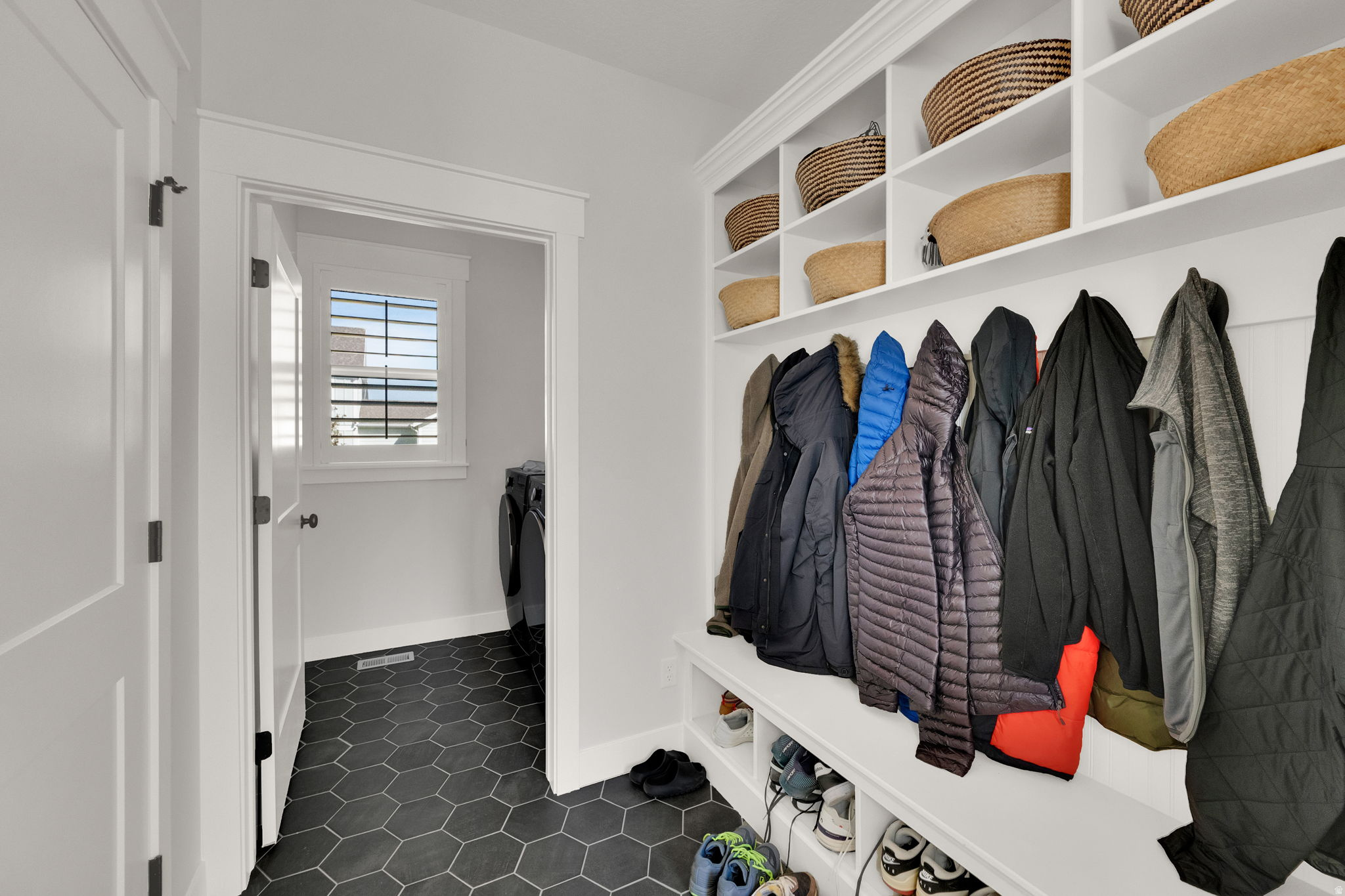 DAYBREAK - Residential