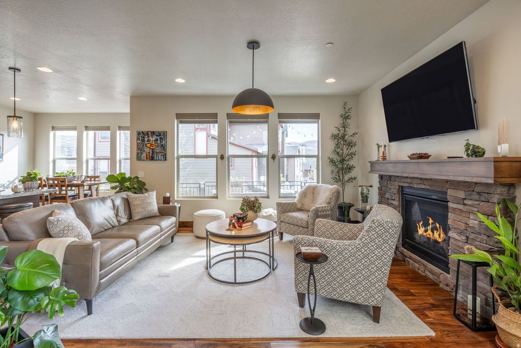 Photo of 1104 W ABIGAIL DR, Kamas, UT 84036 (MLS # 2151909)