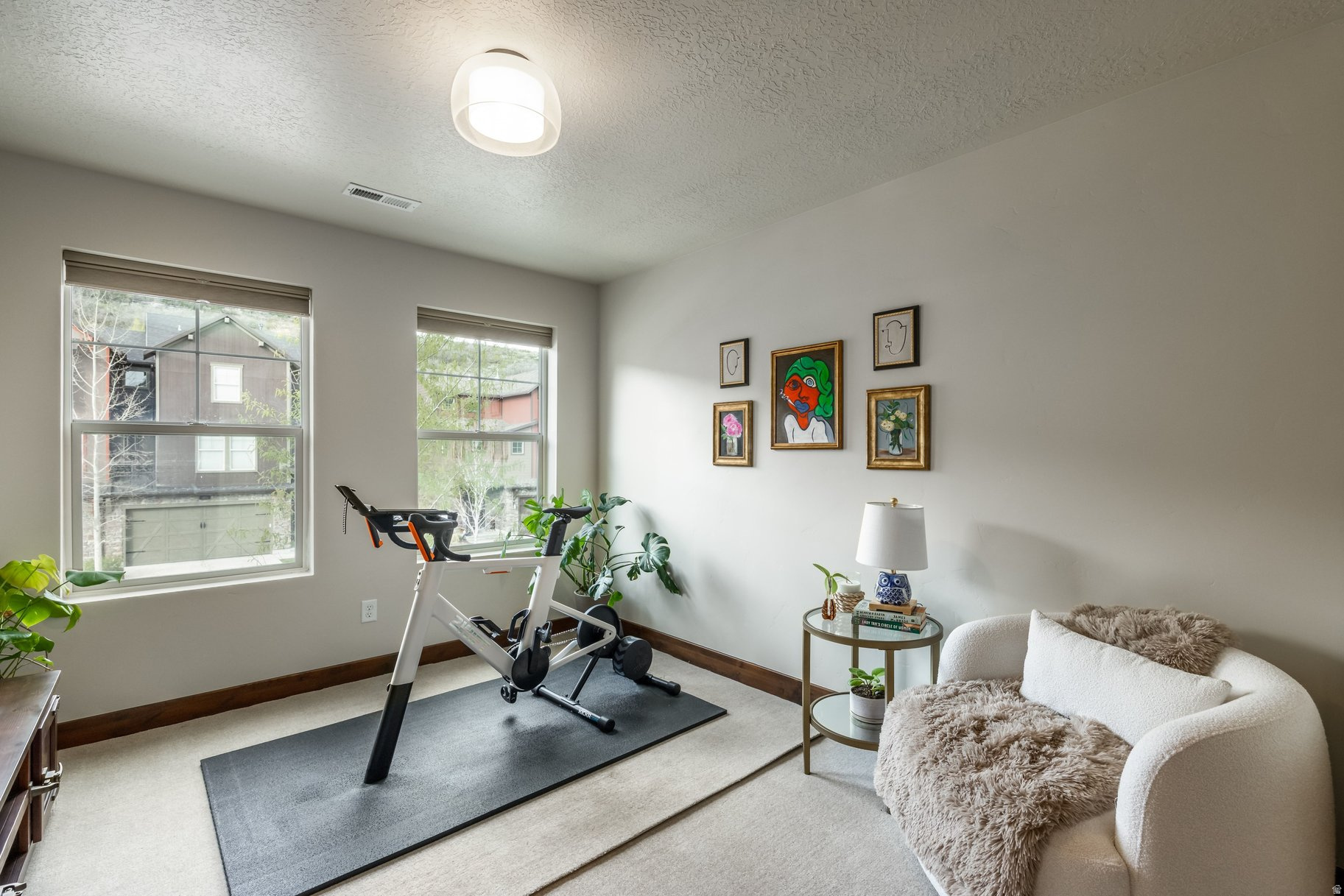 IROQUOIS - Residential