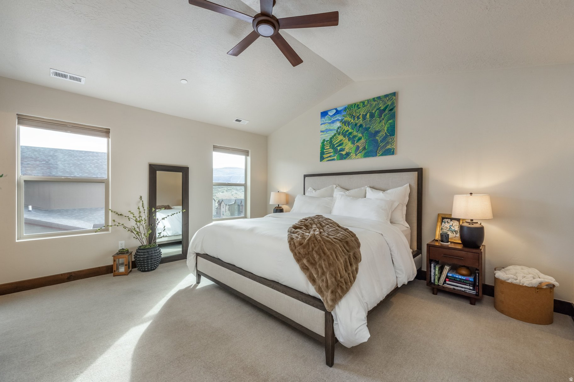 IROQUOIS - Residential