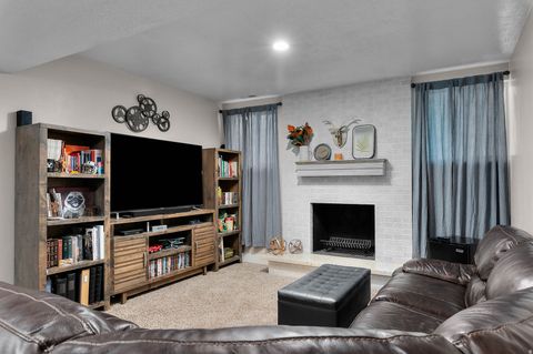 Tiny photo for 5500 S BROCKWAY DR E, Murray, UT 84117 (MLS # 2139656)
