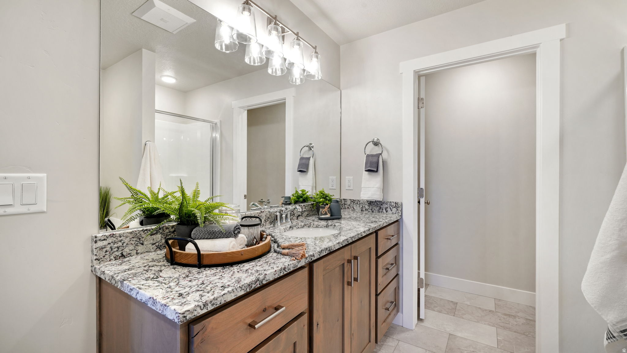 APPLE HOLLOW AT THE ORCHARDS - Residential