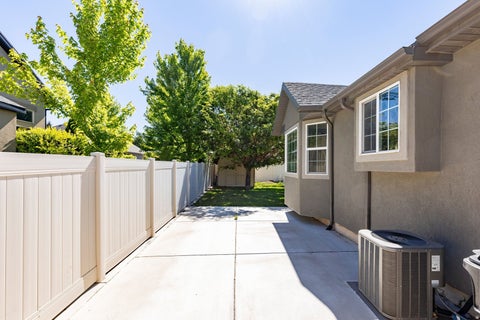 Tiny photo for 1073 S 1775 W, Syracuse, UT 84075 (MLS # 2166178)