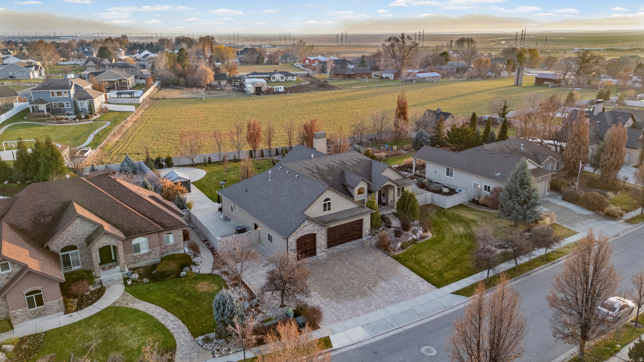 KAYSVILLE SUNSET FAR - Residential