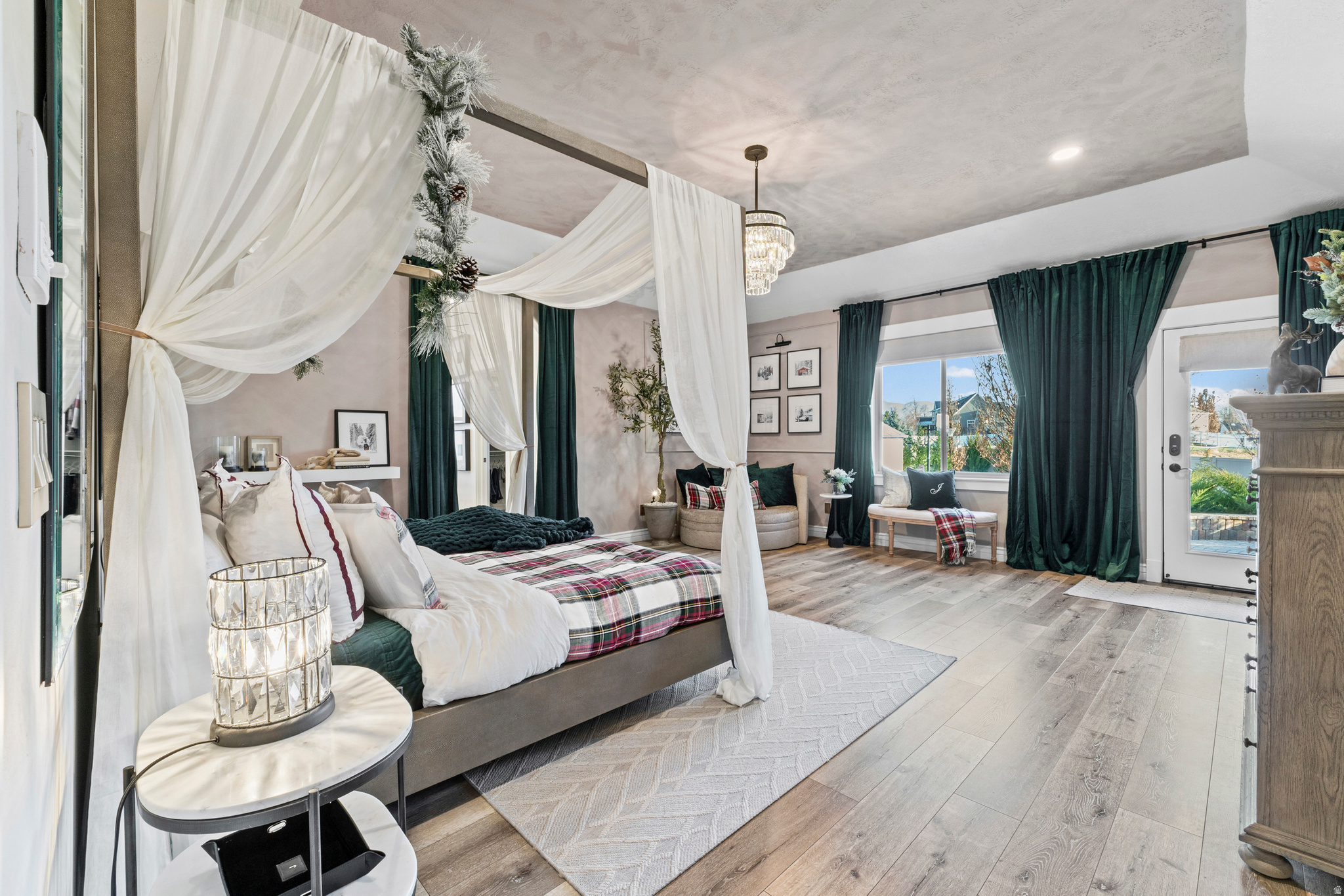 KAYSVILLE SUNSET FAR - Residential