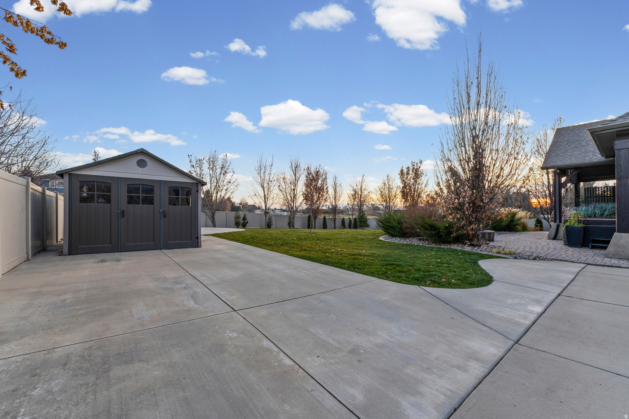 KAYSVILLE SUNSET FAR - Residential