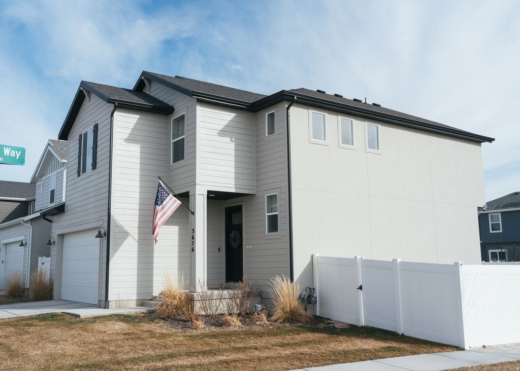 Photo of 3676 N BROWNING ST, Eagle Mountain, UT 84005 (MLS # 2147450)