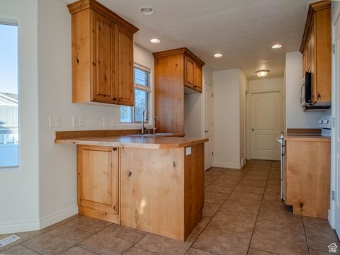 Tiny photo for 13341 S COPPER PARK DR, Herriman, UT 84096 (MLS # 2119309)