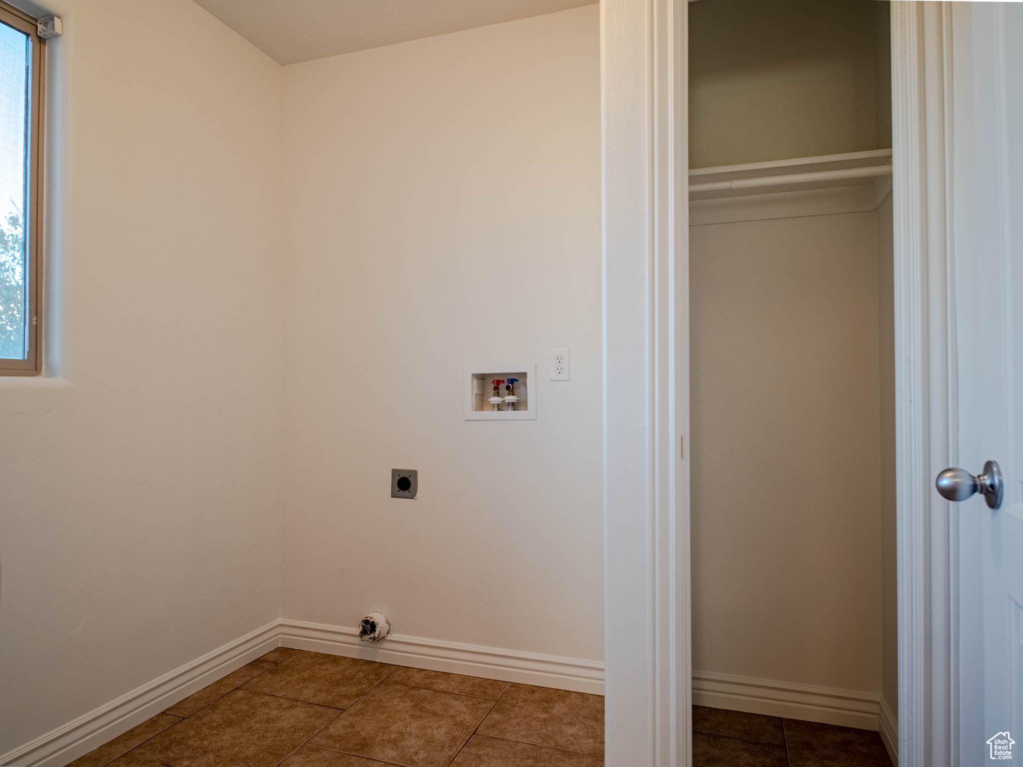 HERRIMAN VILLAGE - Residential