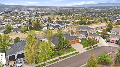 Tiny photo for 533 E JADE PARK LN, Draper, UT 84020 (MLS # 2186931)