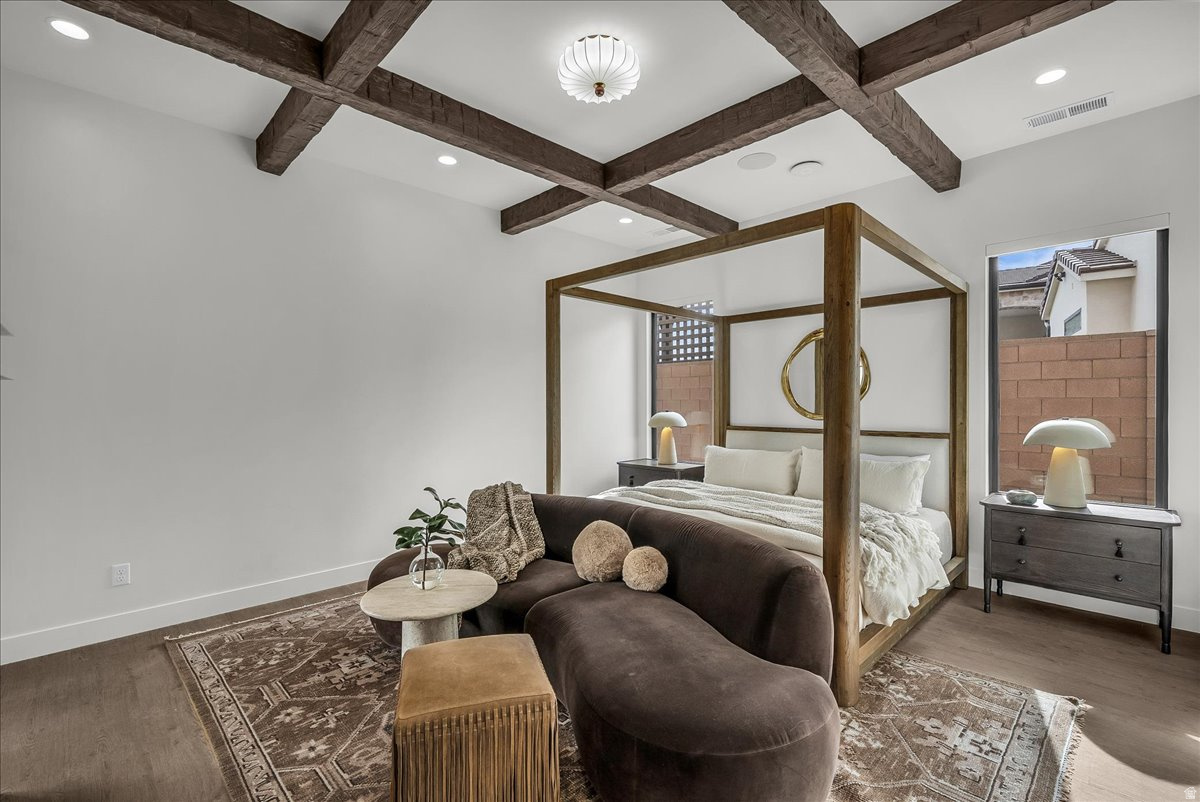 STUCKI FARMS HOMESTEAD - Residential