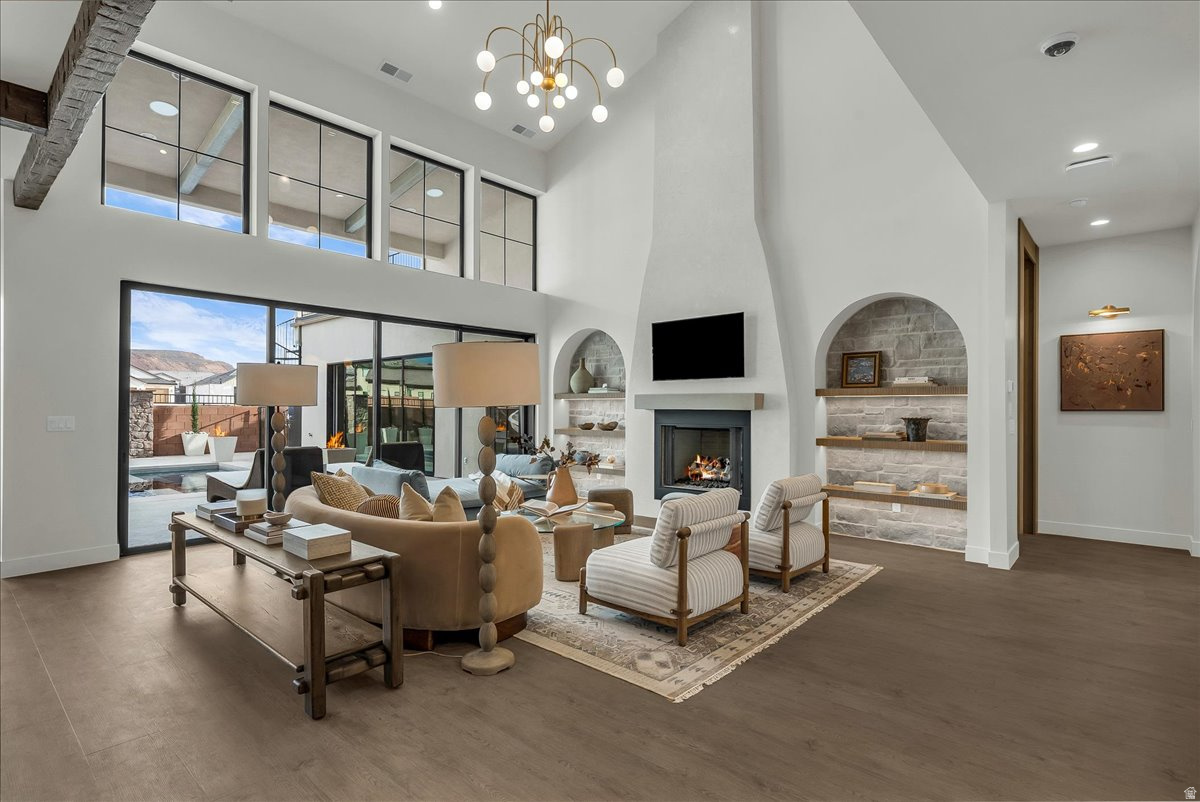 STUCKI FARMS HOMESTEAD - Residential