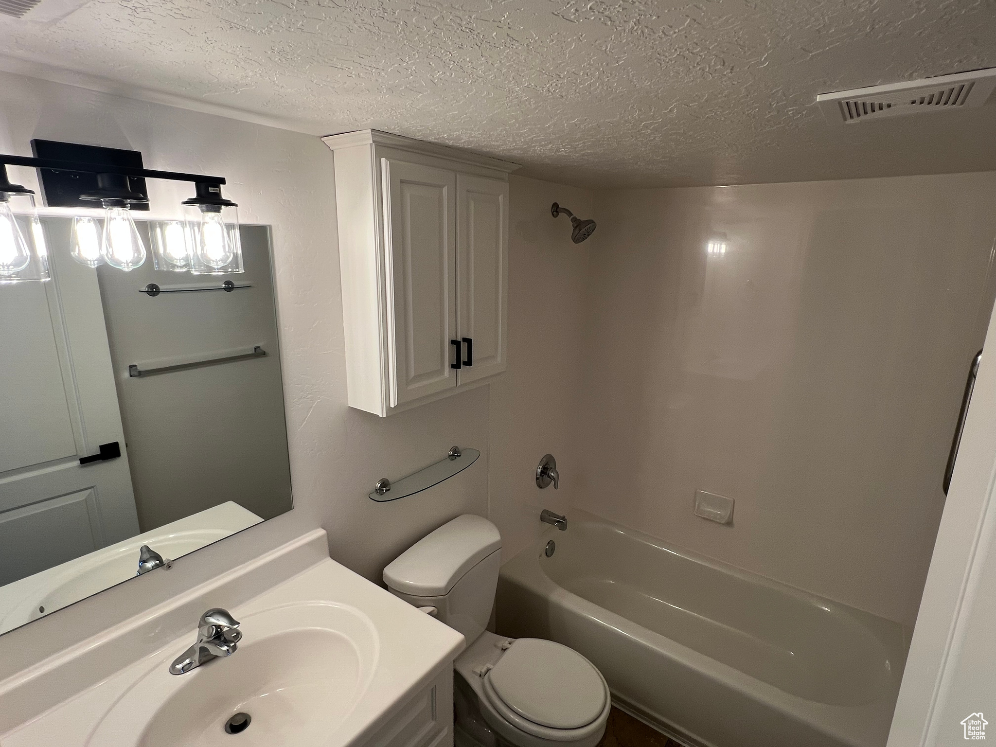 WYNGATE COMMONS - Residential