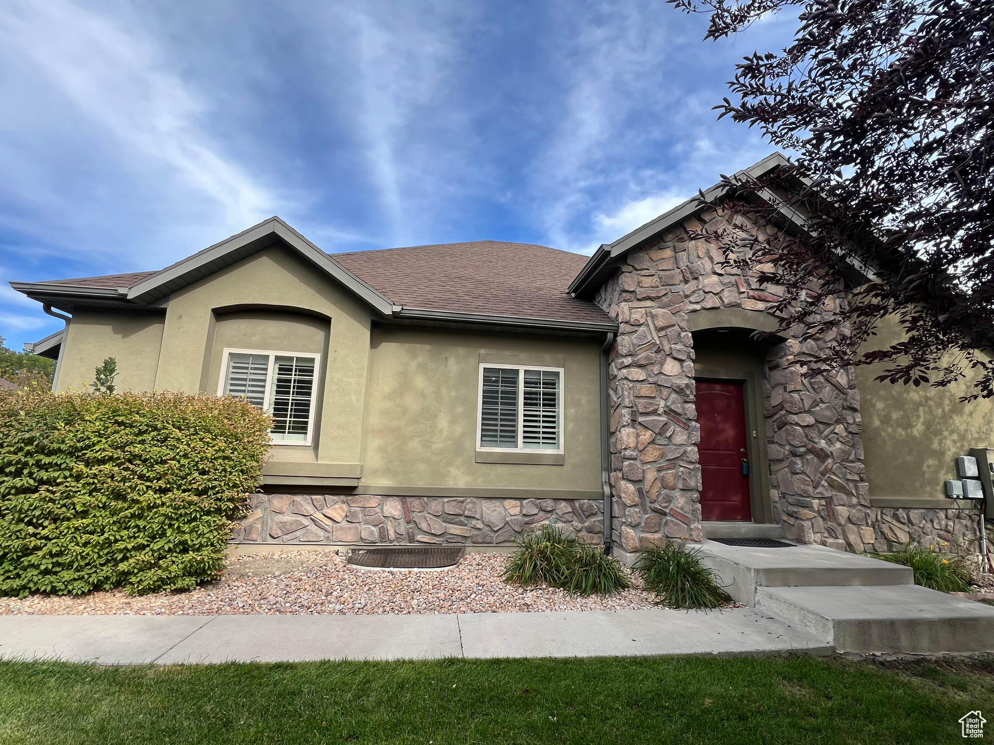 WYNGATE COMMONS - Residential