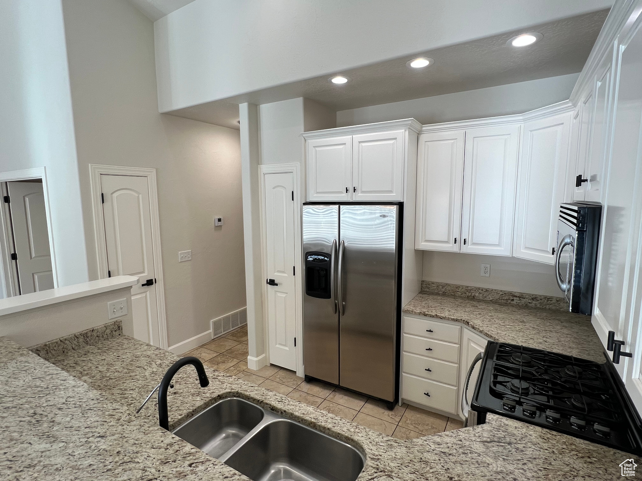 WYNGATE COMMONS - Residential