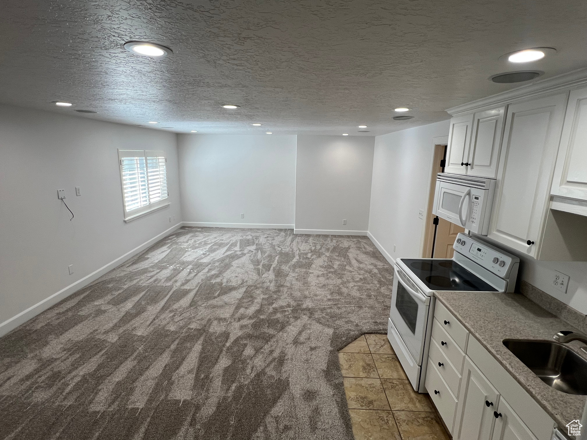 WYNGATE COMMONS - Residential