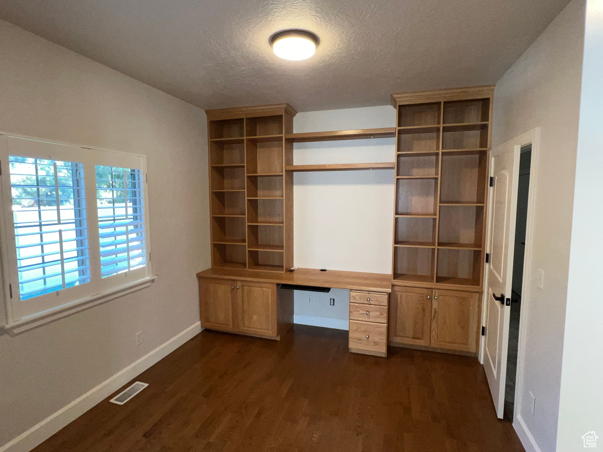 WYNGATE COMMONS - Residential